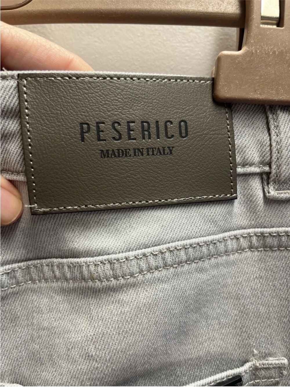 Peserico Gray Denim Jeans Sz 46 - Beautiful Cut